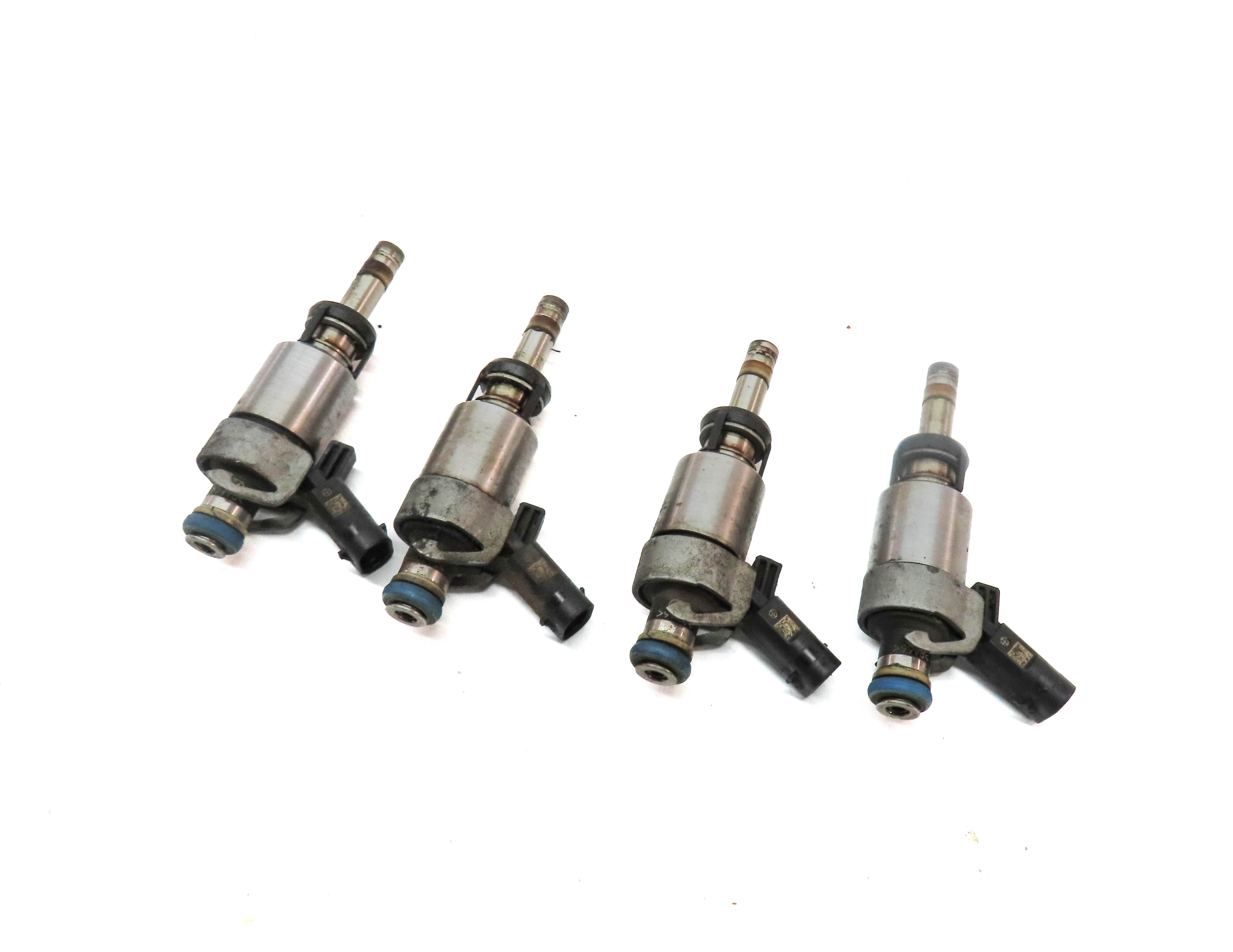 08-17 AUDI A3 A4 A5 A6 Q5 TT (8P B8 8K 8T 8R MK2 C7) 2.0L FSI FUEL INJECTOR SET4 — exact item pictured